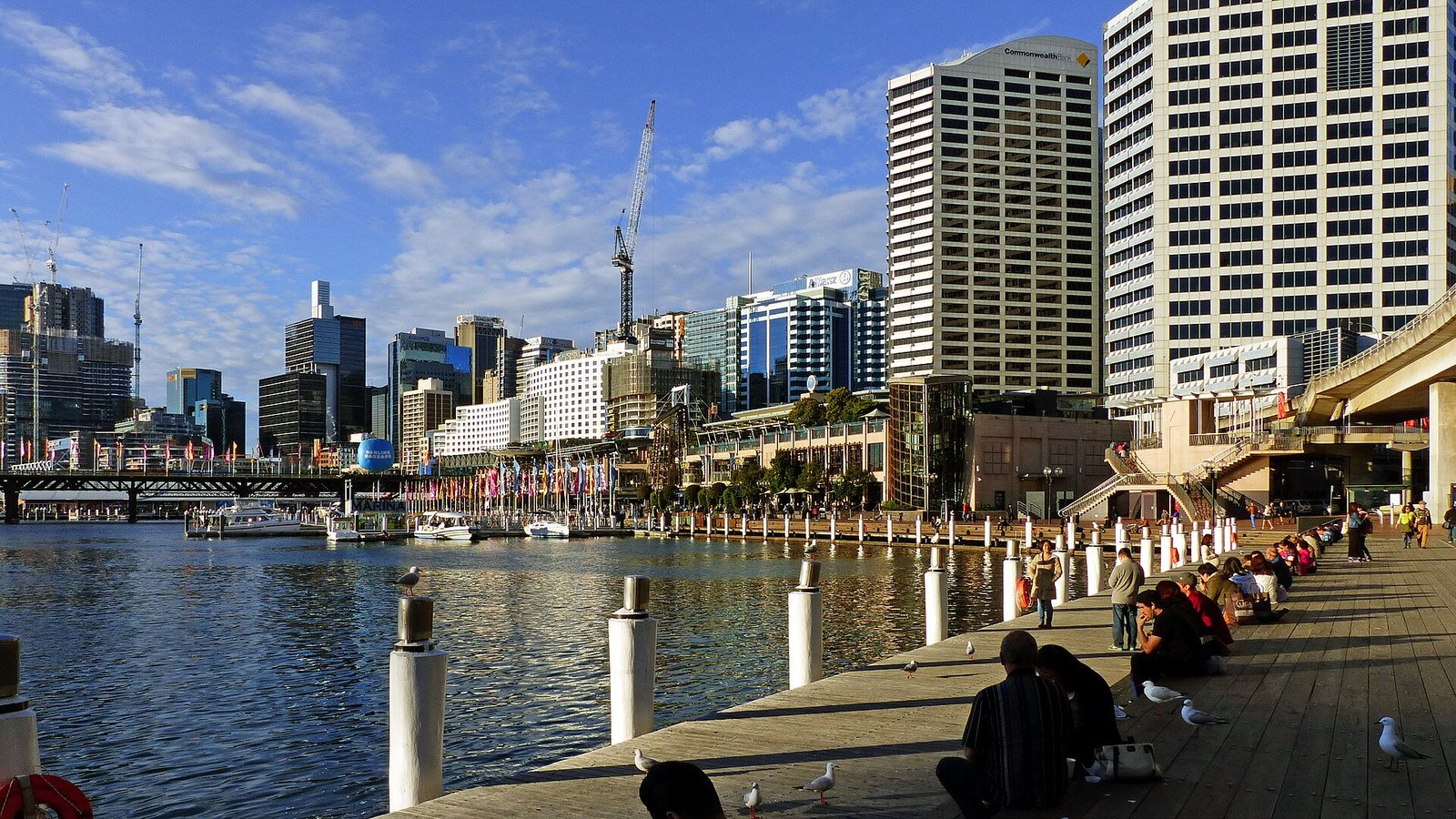 Circular Quay & the city waterfront — Sydney