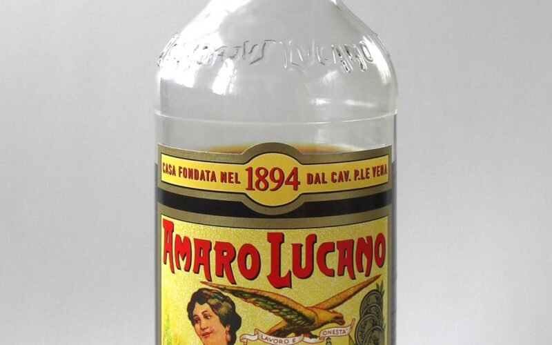 Amaro Lucano Bottle.jpg