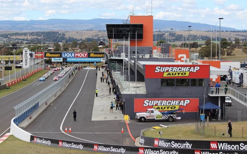Bathurst 1000, Mount Panorama