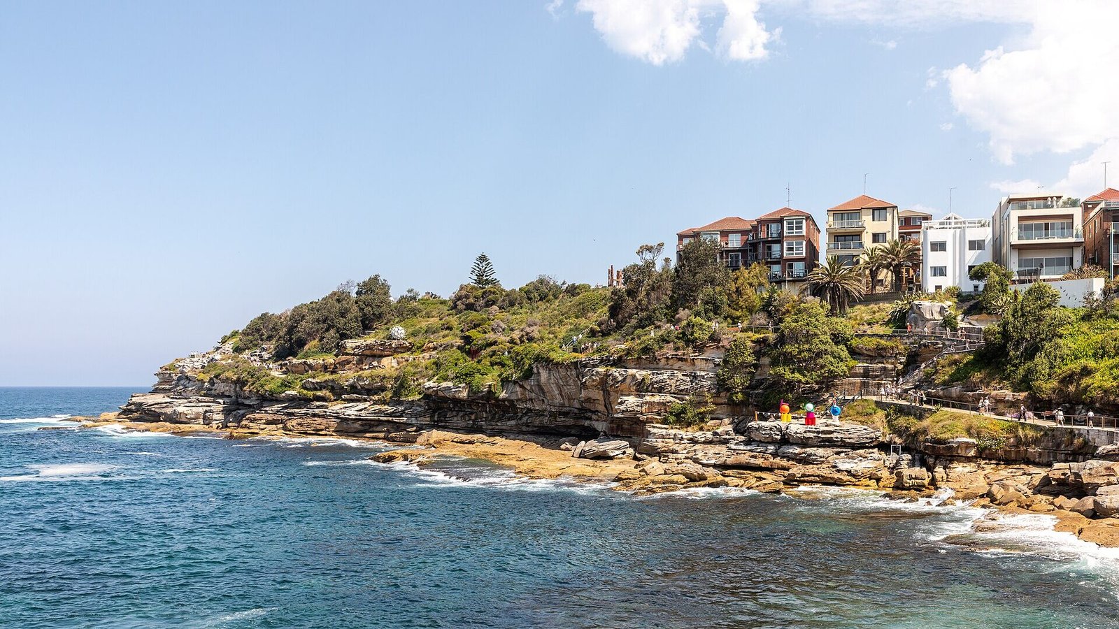 ben-buckler-bondi-whale-watching - AustralianSecret Sandstone headland along the Bondi to Bronte coastal walk, North Bondi