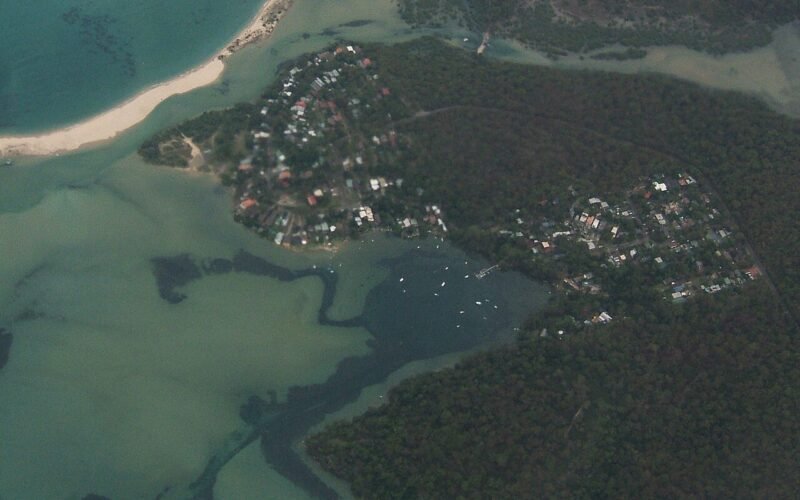 Maianbar and Bundeena shoreline