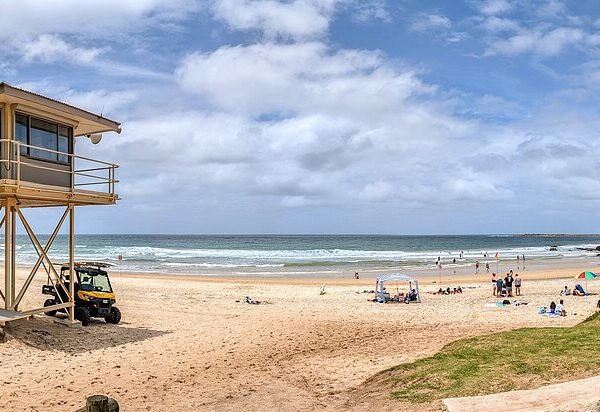 Caves Beach, Lake Macquarie