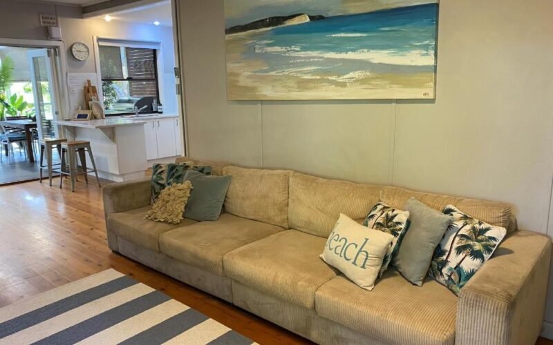 Lounge room at Chill-Out Beach House, Forster