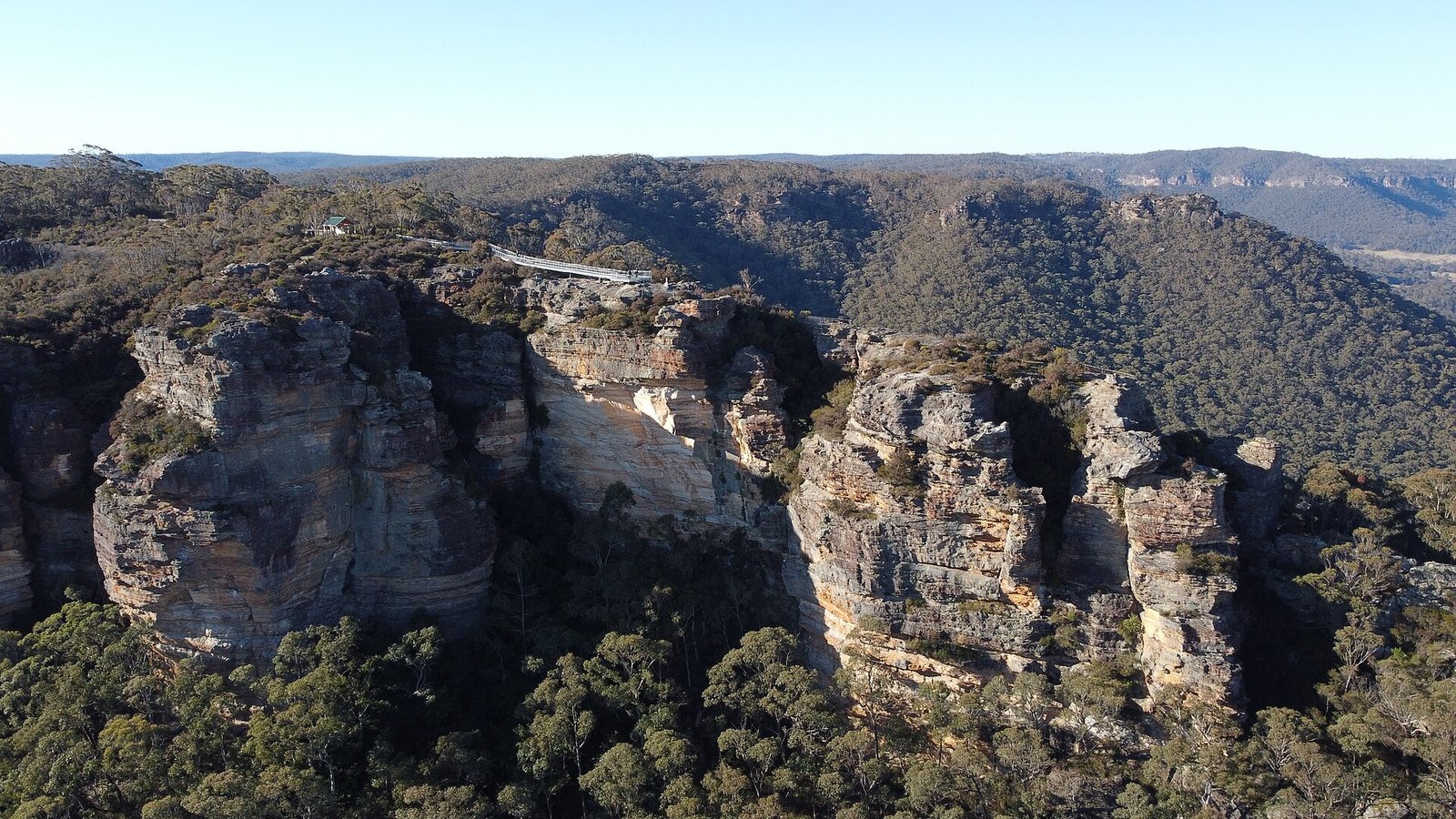 The view from Hassans Walls Lookout, the highest lookout in the Blue Mountains, Lithgow NSW