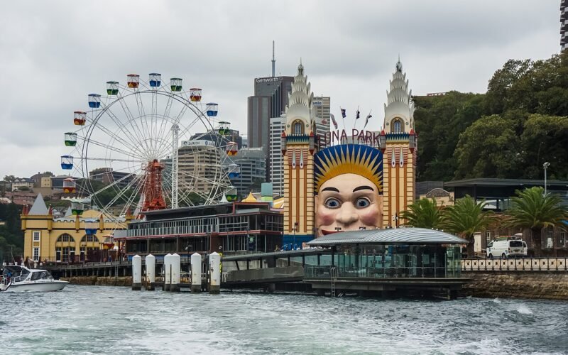Milsons Point and Kirribilli