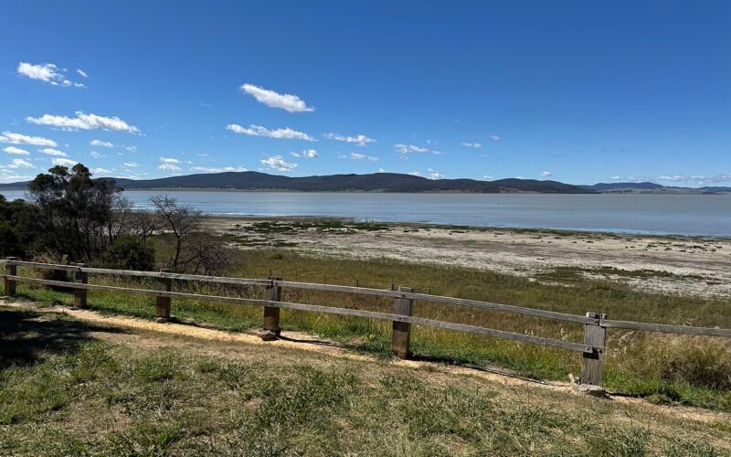 Lake George (Weereewa)