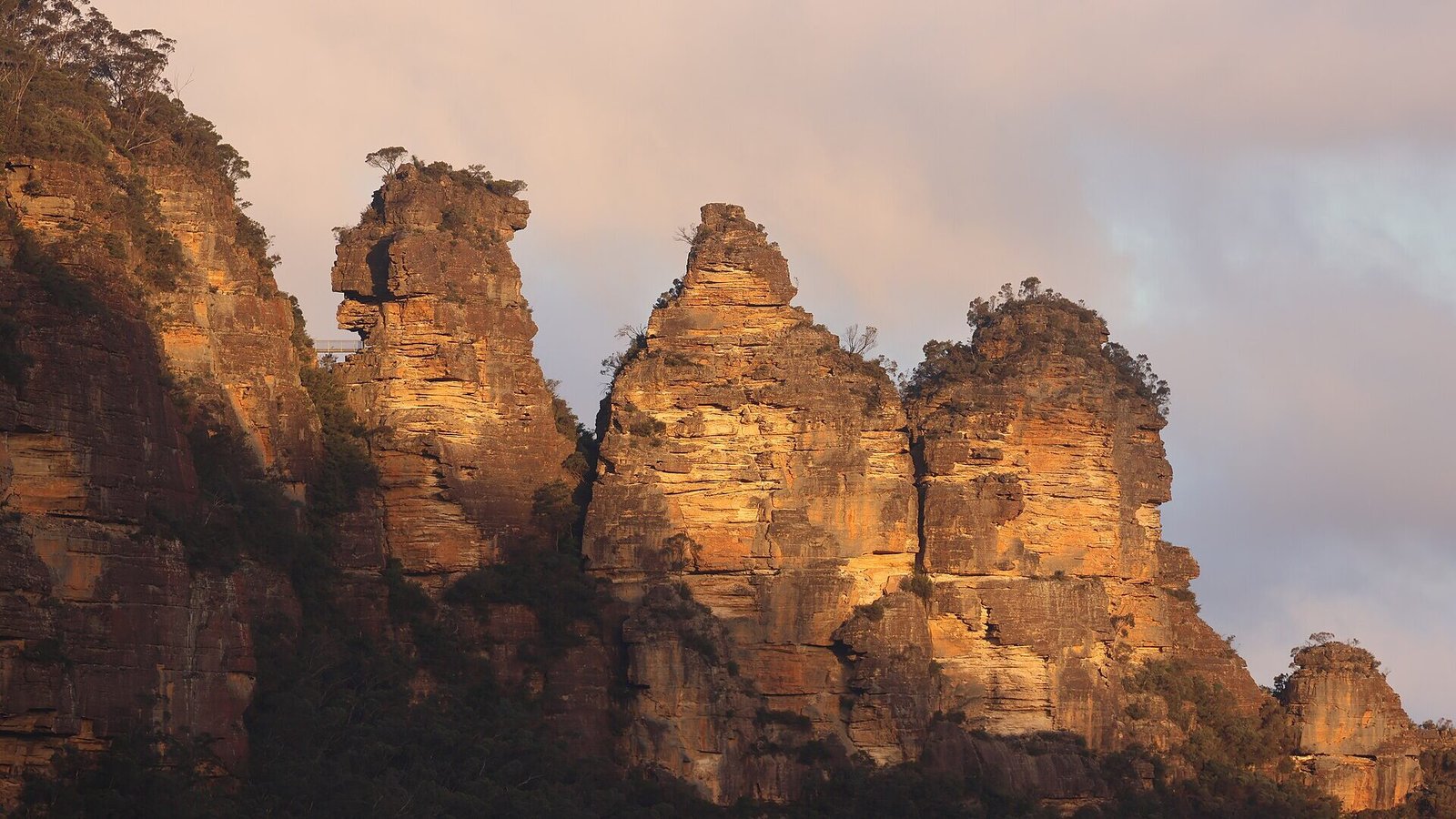 three-sisters-katoomba-2024 - AustralianSecret The Three Sisters, Katoomba, Blue Mountains
