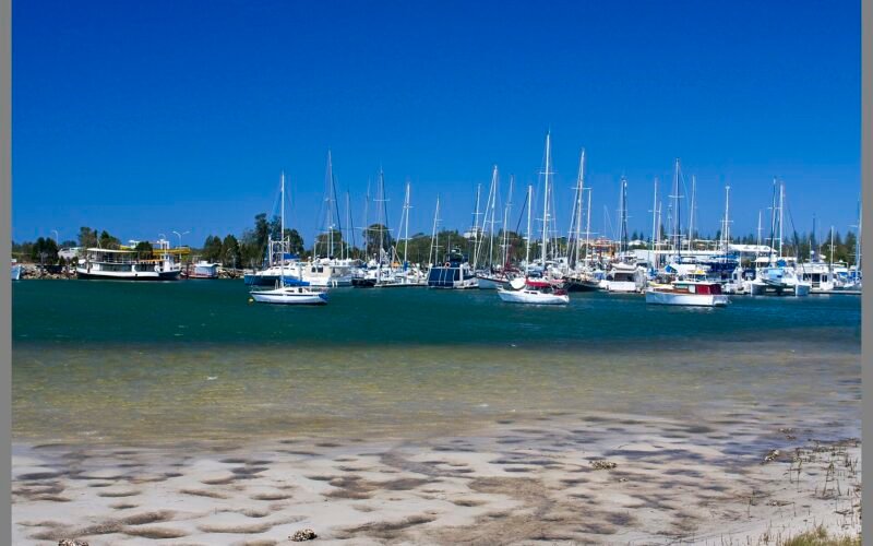 Yamba Marina-01and (3154712147).jpg
