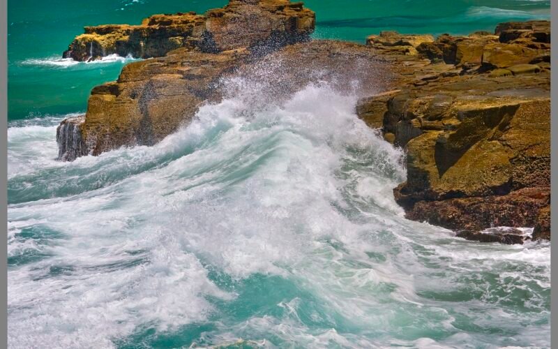 Yamba Surf (3154713229).jpg
