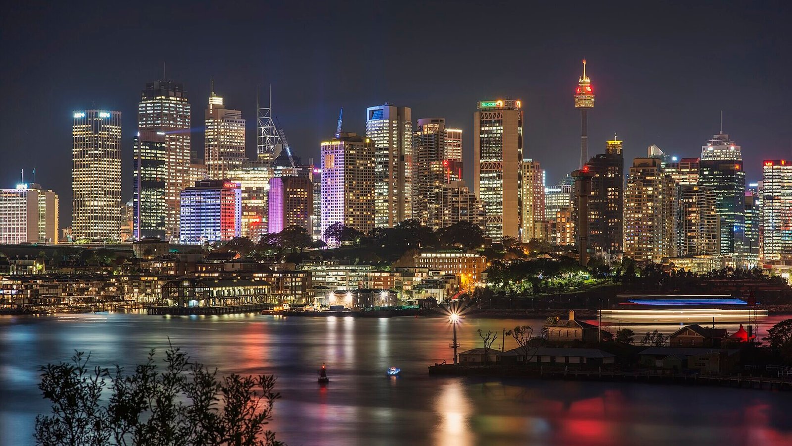 Sydney skyline view from Balls Head Reserve, Waverton